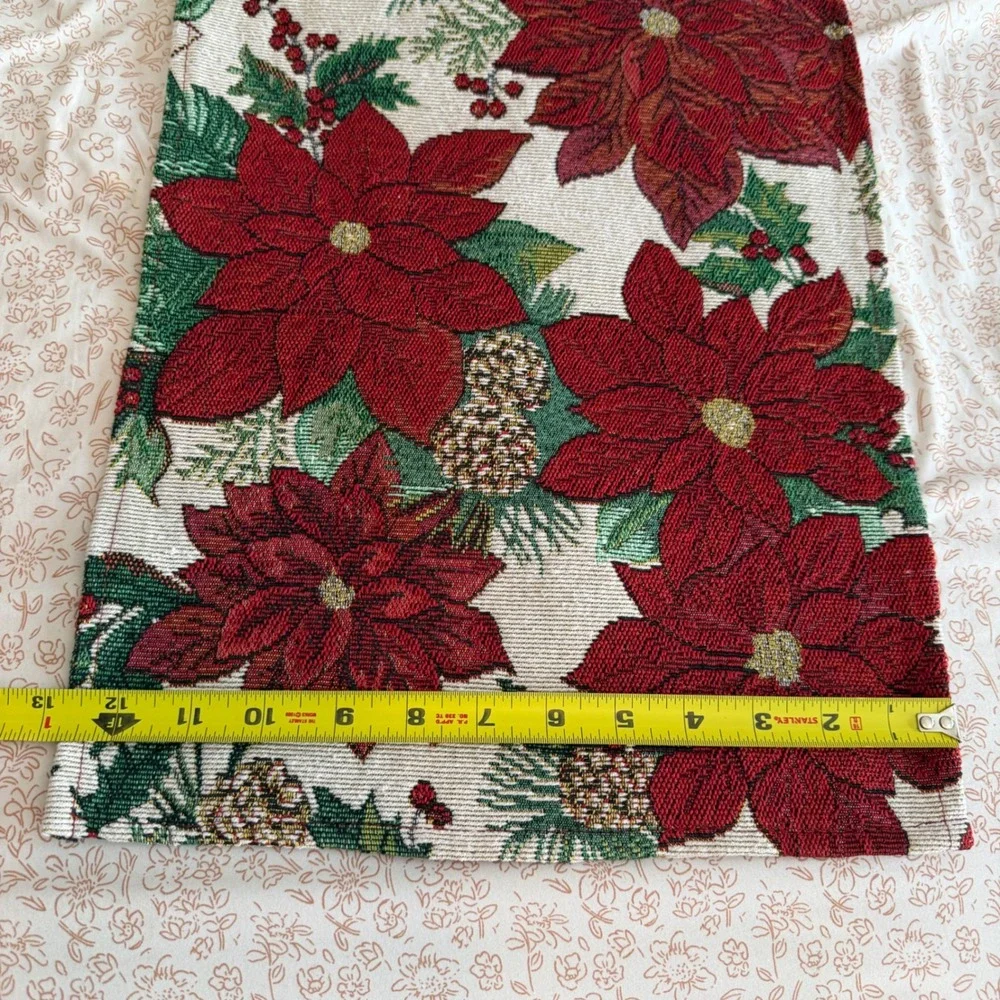 Vintage Christmas Poinsettia Tapestry Table Runner Red Green Gold 66x12.5